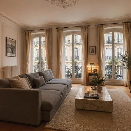 Trocadéro Eiffel Tower Appartement